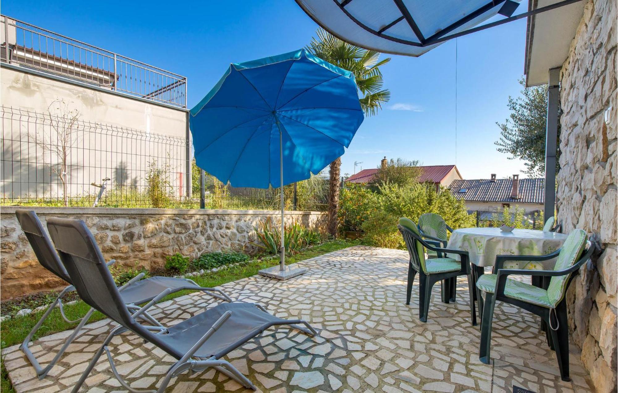 Stunning Apartment In Lovran With Kitchen Eksteriør bilde